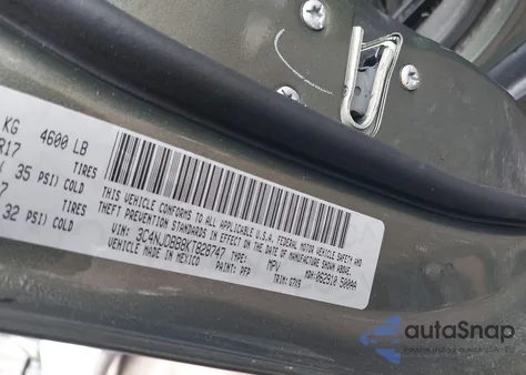 2019 Jeep Compass Latitude 4X4 из США, поврежденный, VIN 3C4NJDBB8KT828747